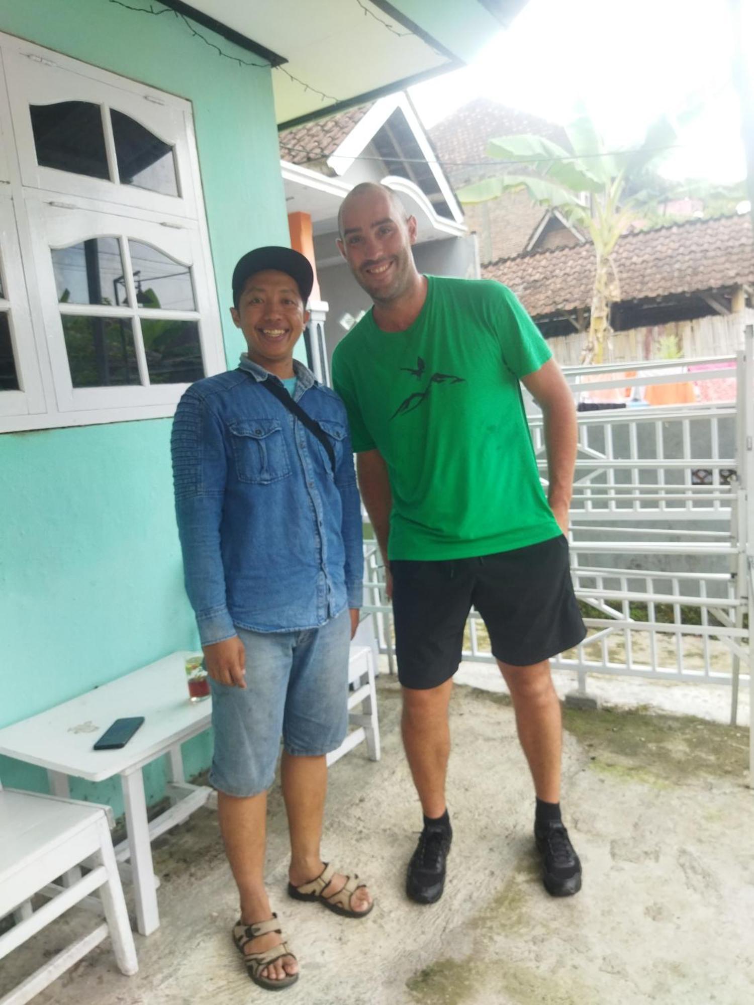 Nio Homestay And Tour Licin Eksteriør bilde